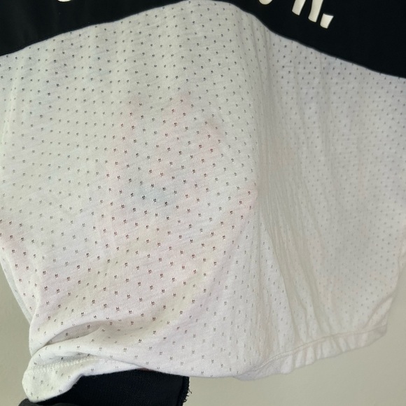 Nike Dri Fit Just Do It Workout Top size Medium - Picture 4 of 7
